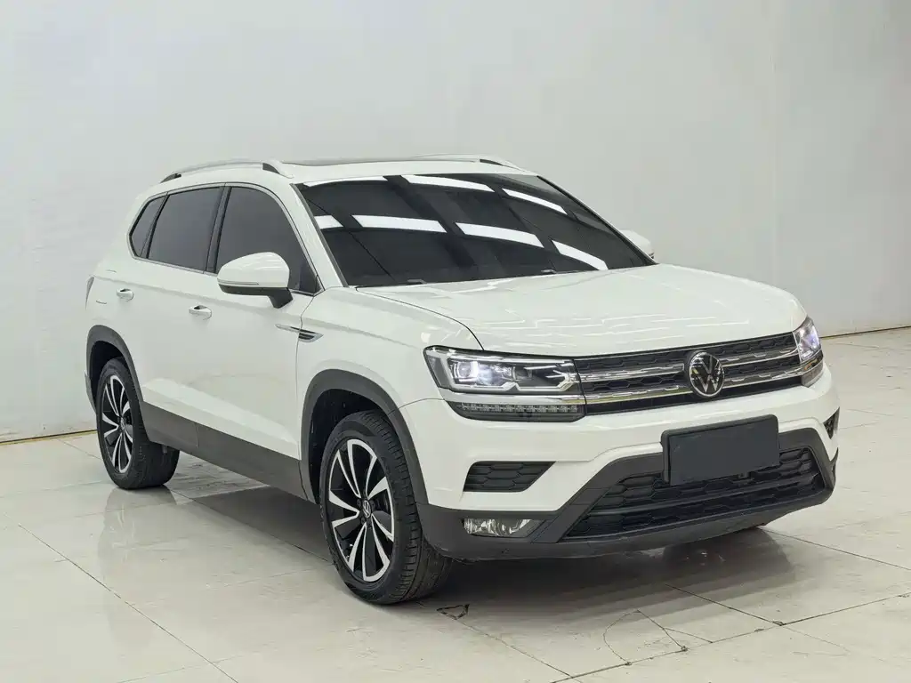 Volkswagen Tharu — миниатюра 3