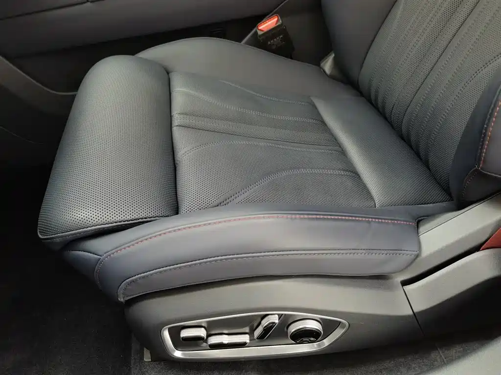 ZEEKR EXTREME KRYPTON 001