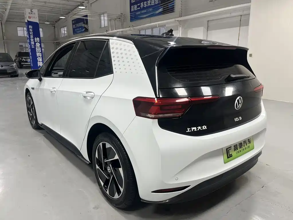 Volkswagen ID.3 — миниатюра 6