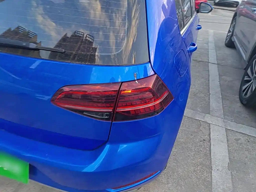 Volkswagen Golf — миниатюра 8
