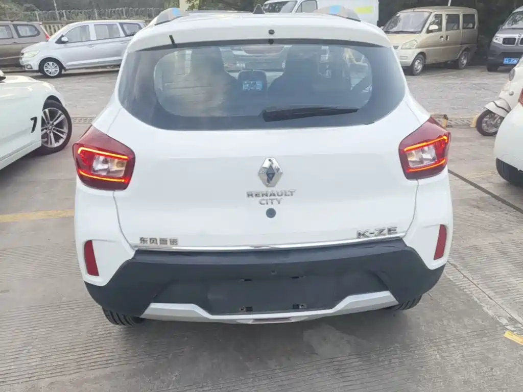 Renault City K-ZE — миниатюра 6
