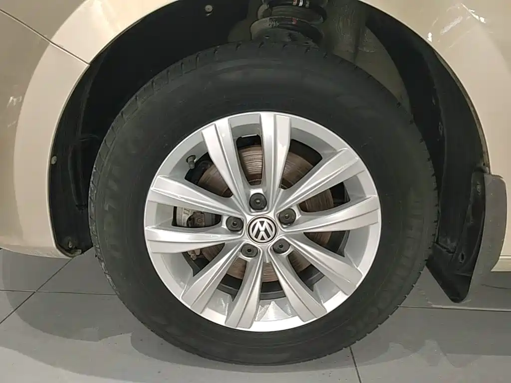 Volkswagen Bora — миниатюра 23