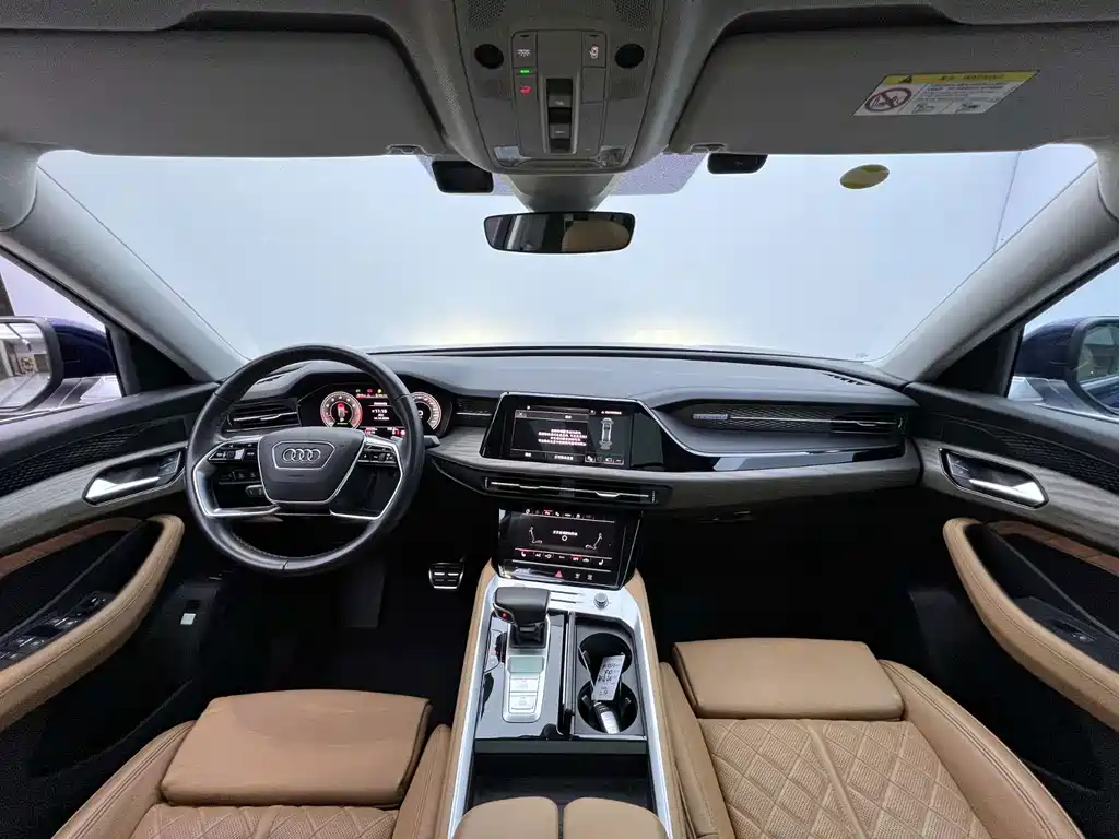 Audi Q6 — миниатюра 8