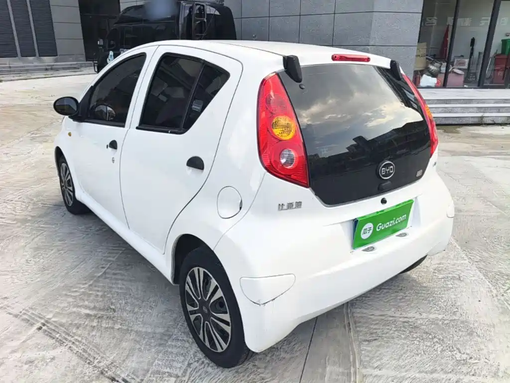 BYD F0 — миниатюра 5