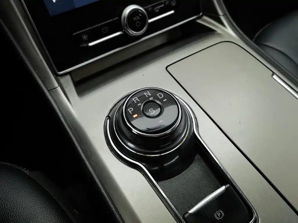 Ford Mondeo — миниатюра 13