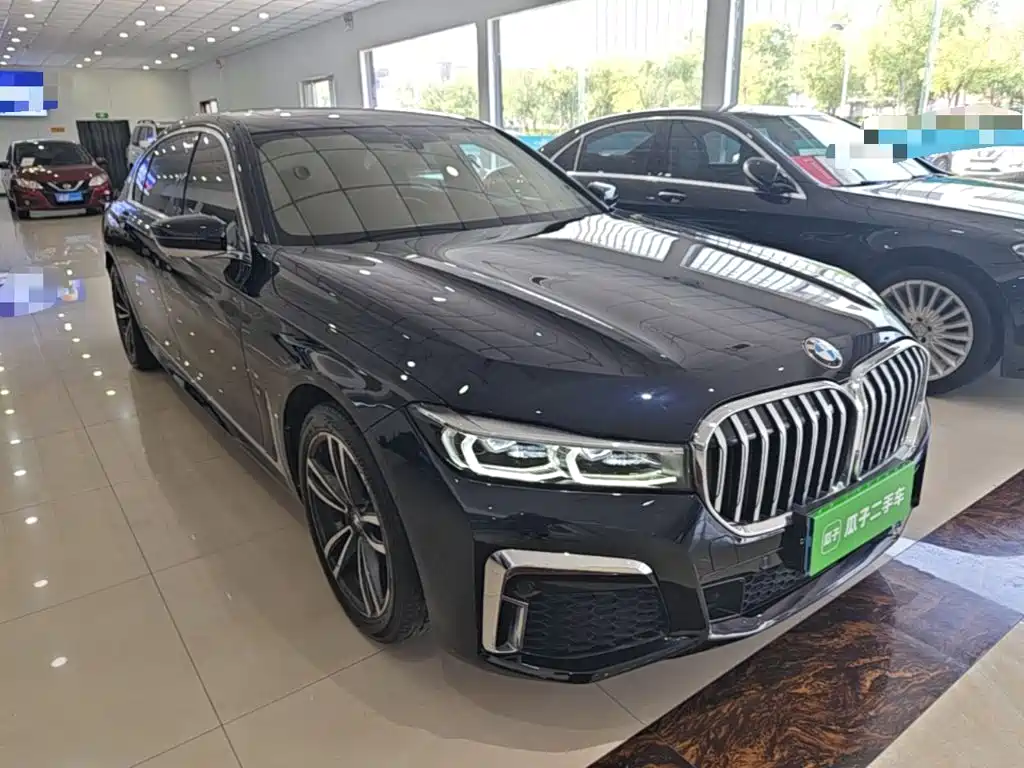 BMW 7 Series — миниатюра 4