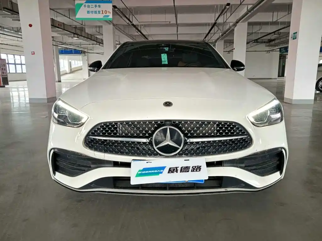 Mercedes-Benz C-Class — миниатюра 2
