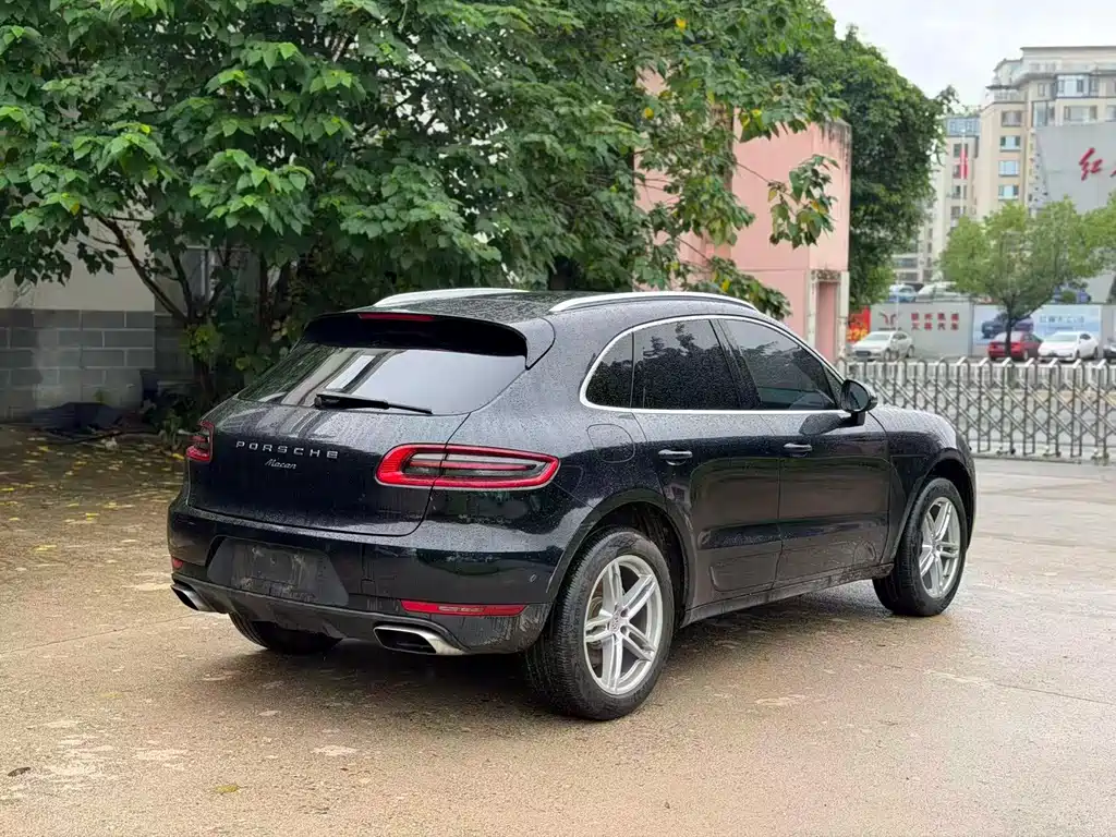 Porsche Macan 2016 Macan 2.0T