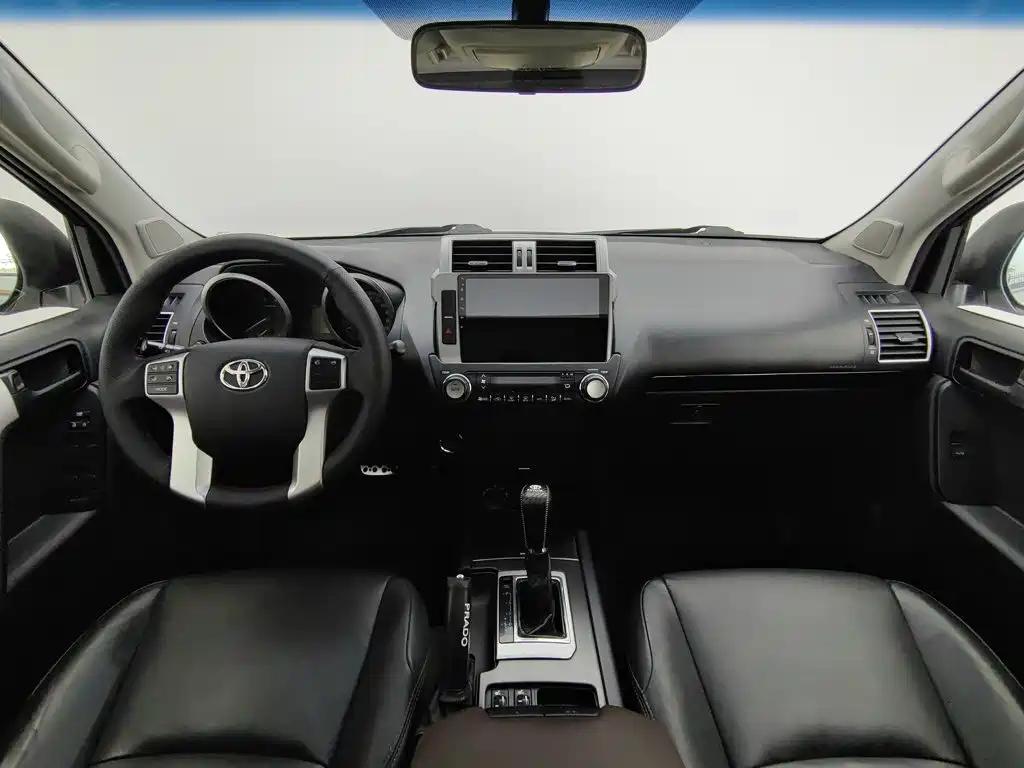 Toyota Prado — миниатюра 5