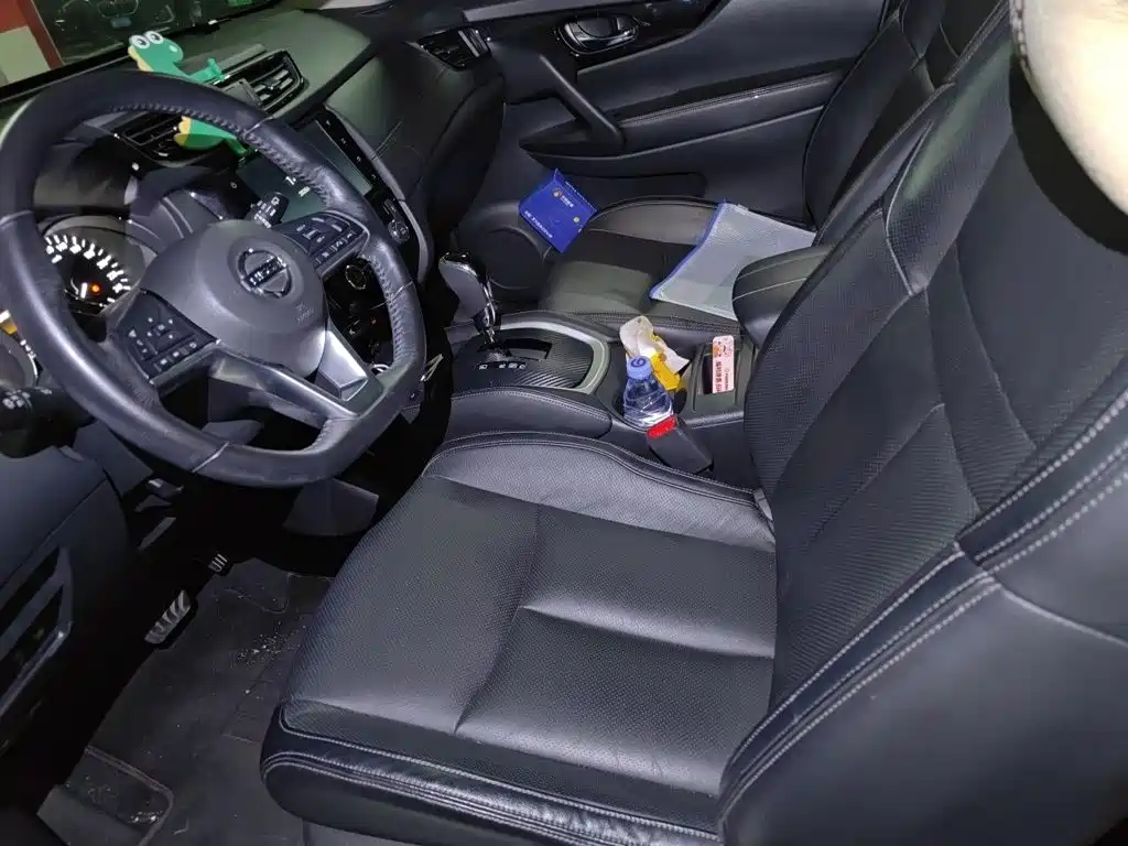 Nissan X-Trail — миниатюра 8