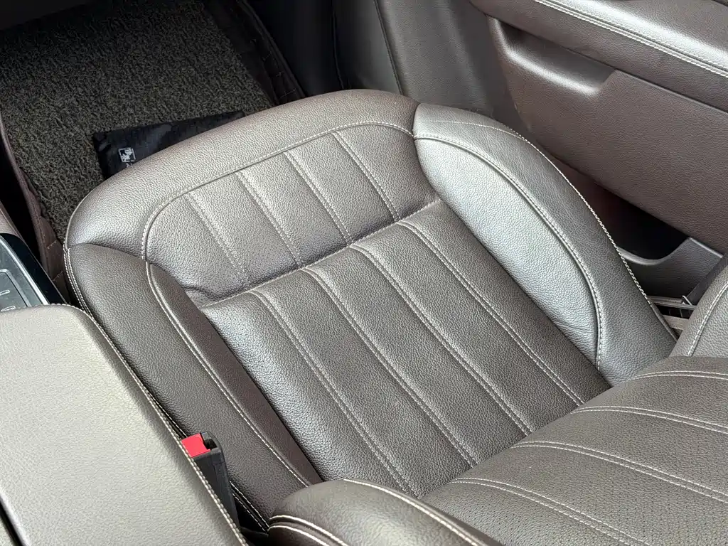 Mercedes-Benz GLE (Import) — миниатюра 7