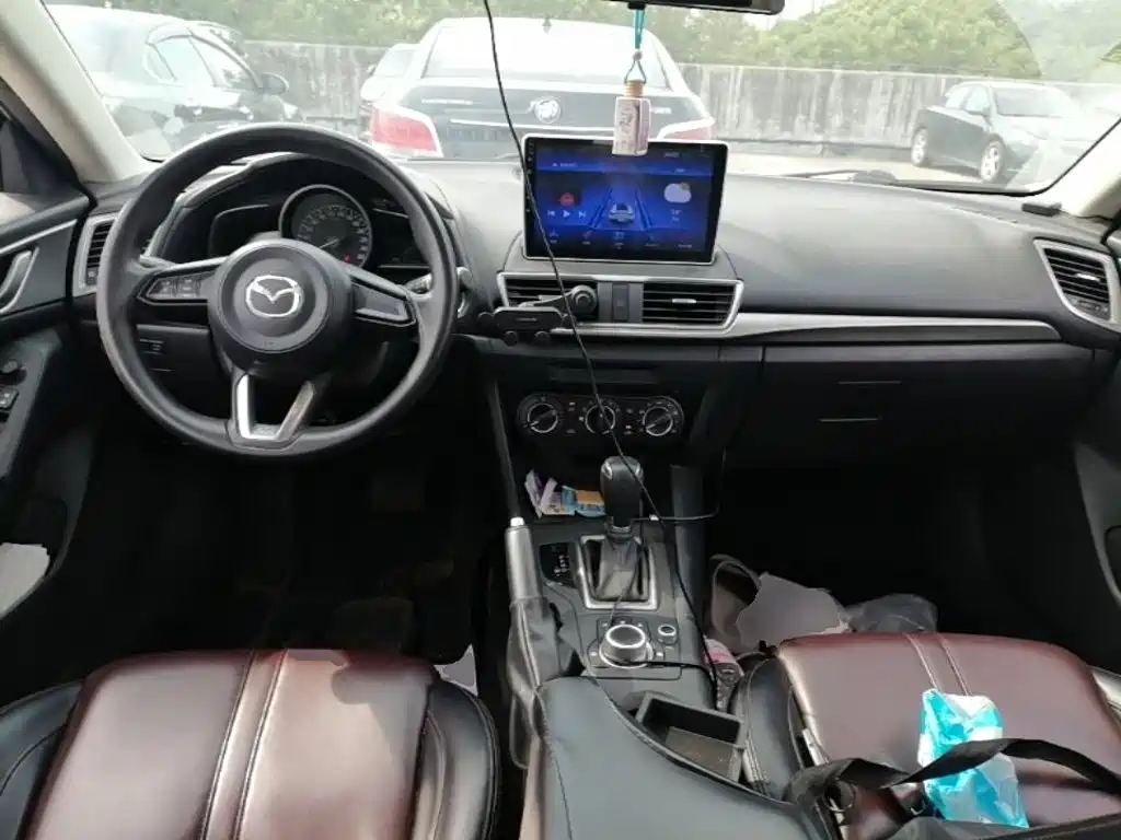 Mazda 3 Axela — миниатюра 10