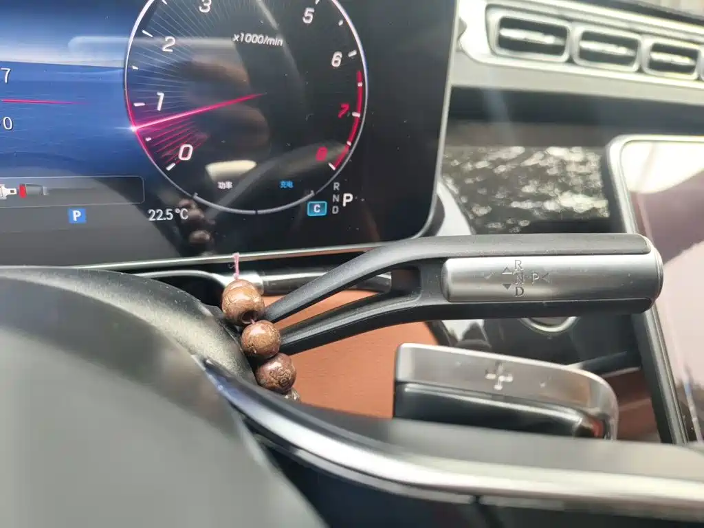 Mercedes-Benz S-Class — миниатюра 15