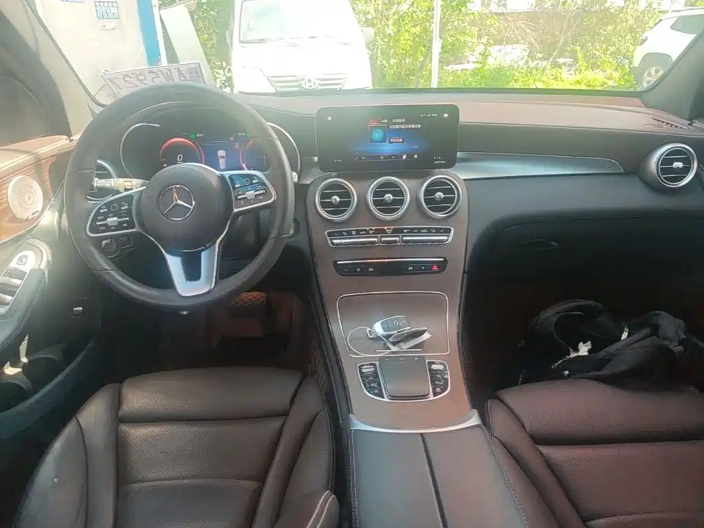 Mercedes-Benz GLC 2022 GLC 300 L 4MATIC Luxury
