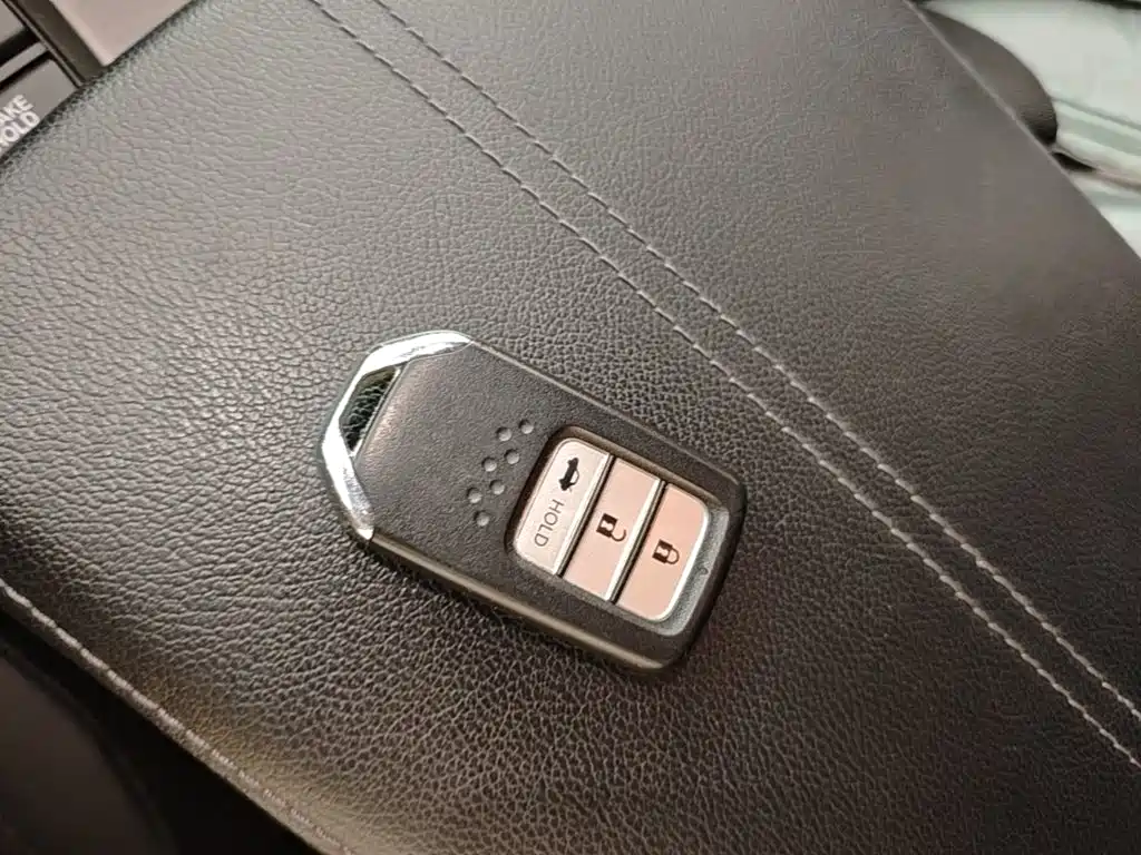 Honda Accord — миниатюра 13