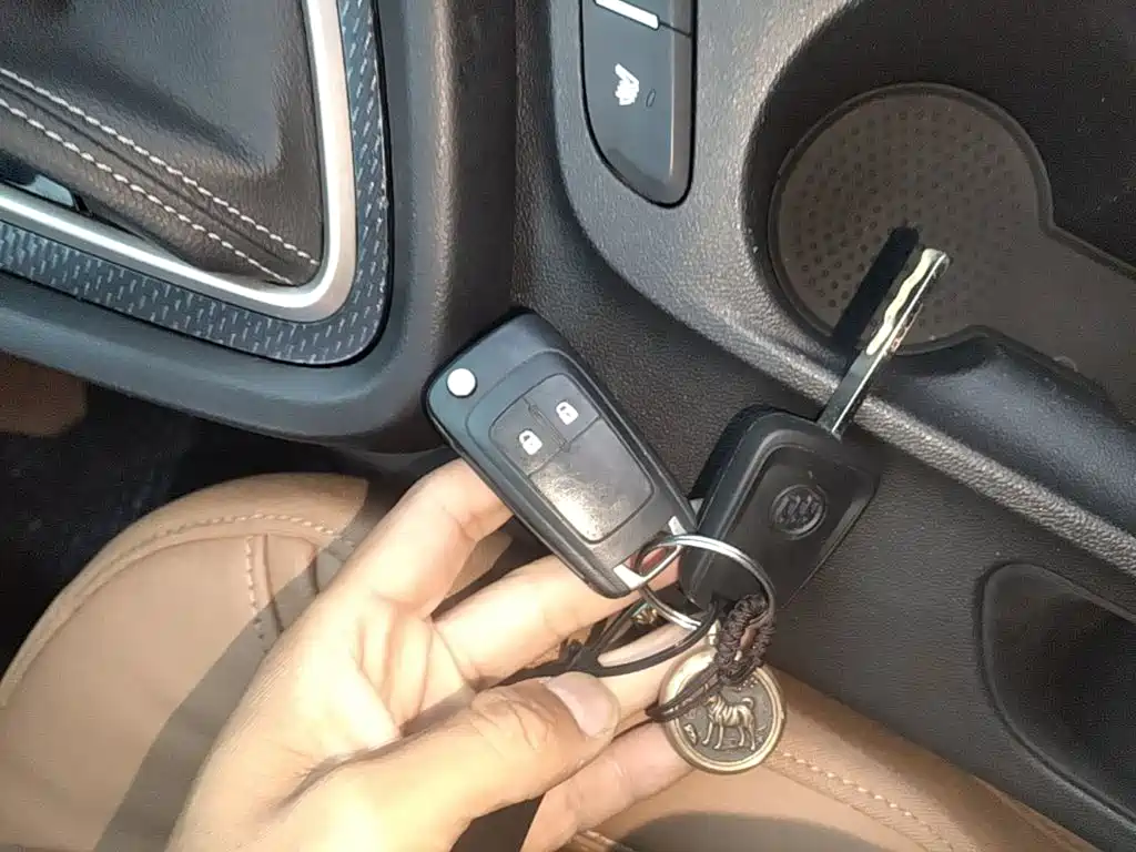 Buick Excelle — миниатюра 9