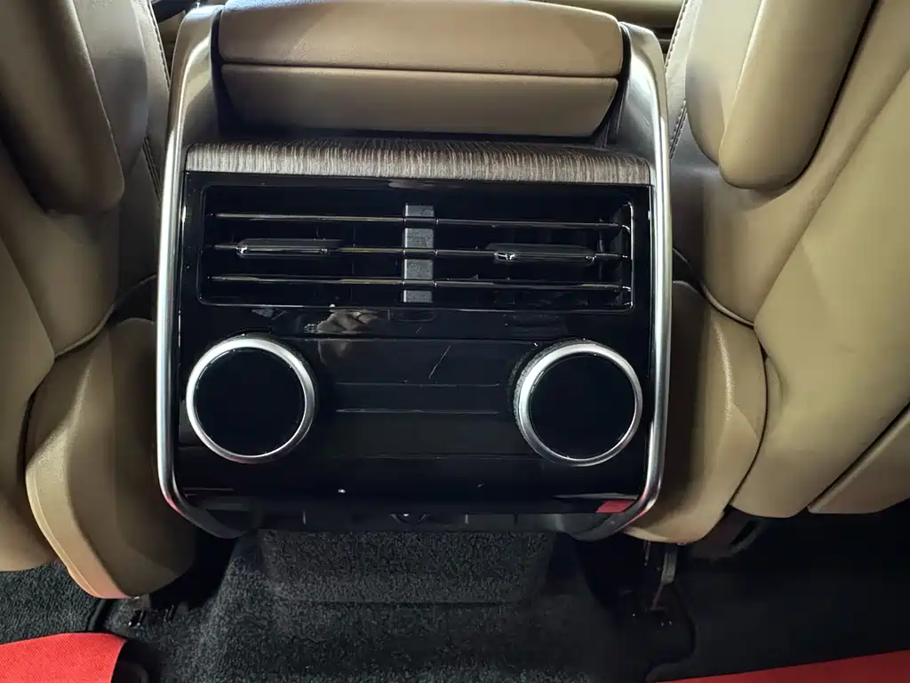 Land Rover Range Rover — миниатюра 25