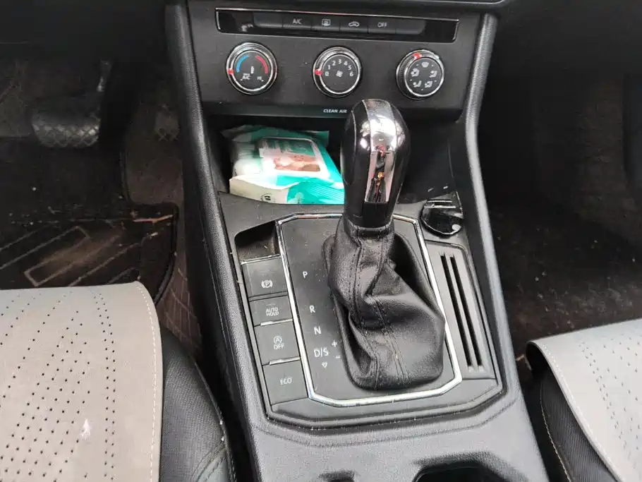 Volkswagen Lavida — миниатюра 16