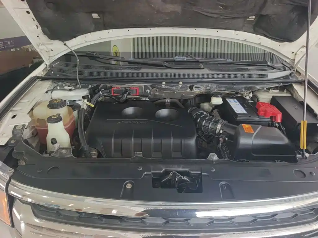 Ford Edge (Import) — миниатюра 20