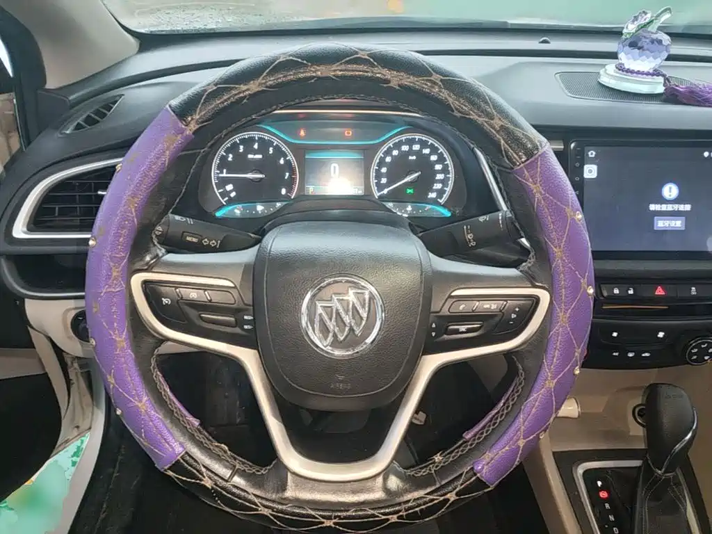 Buick Excelle — миниатюра 11