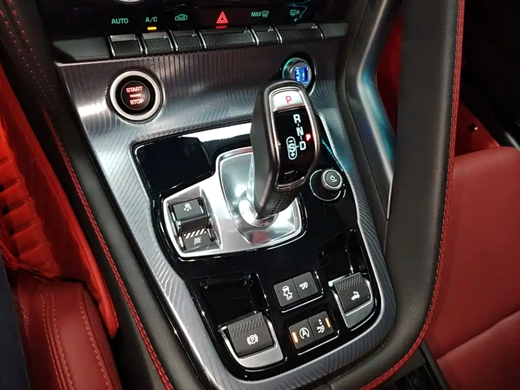Jaguar F-TYPE — миниатюра 14