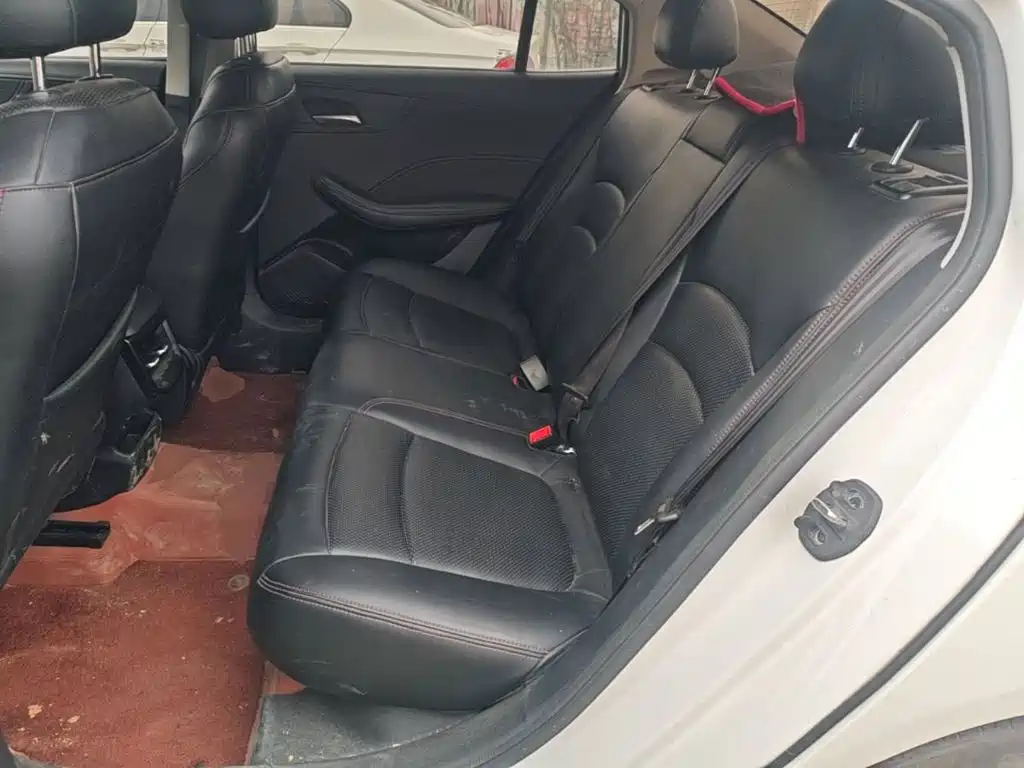 Roewe i5 — миниатюра 17