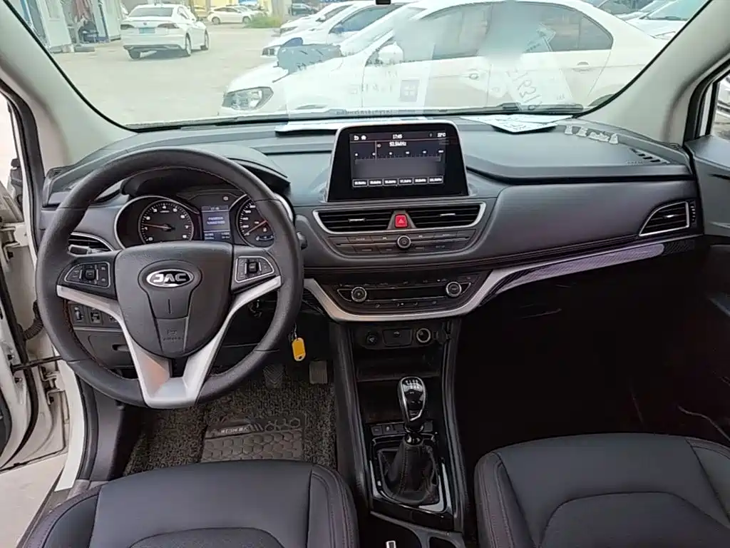 JAC Refine S3 — миниатюра 10