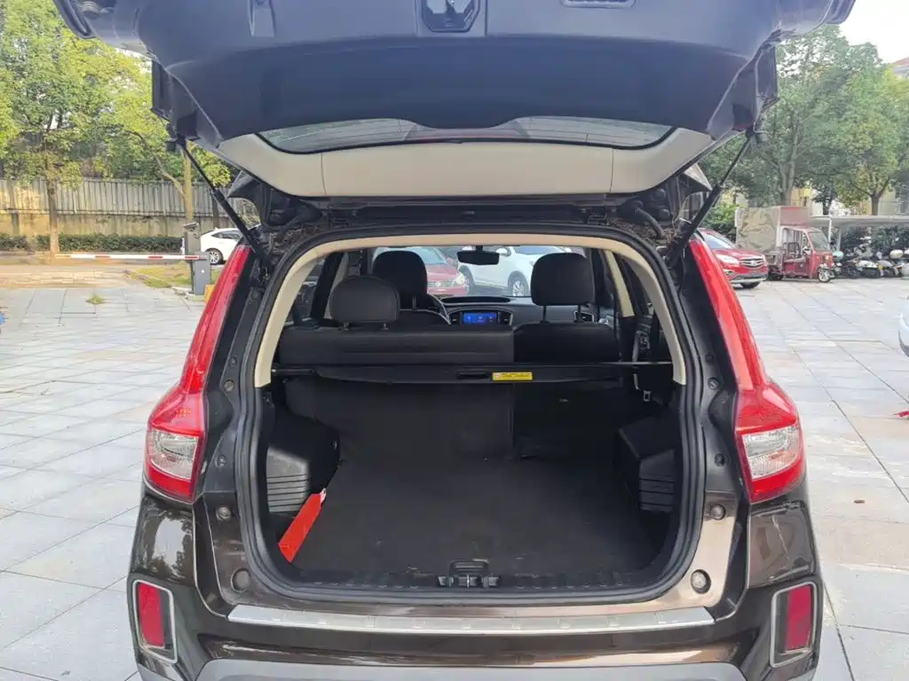 Geely Vision X6 — миниатюра 19