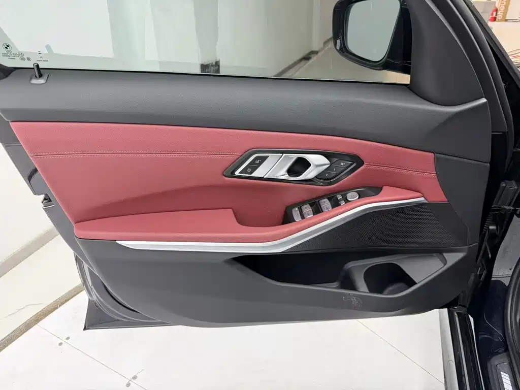 BMW 3 Series — миниатюра 15