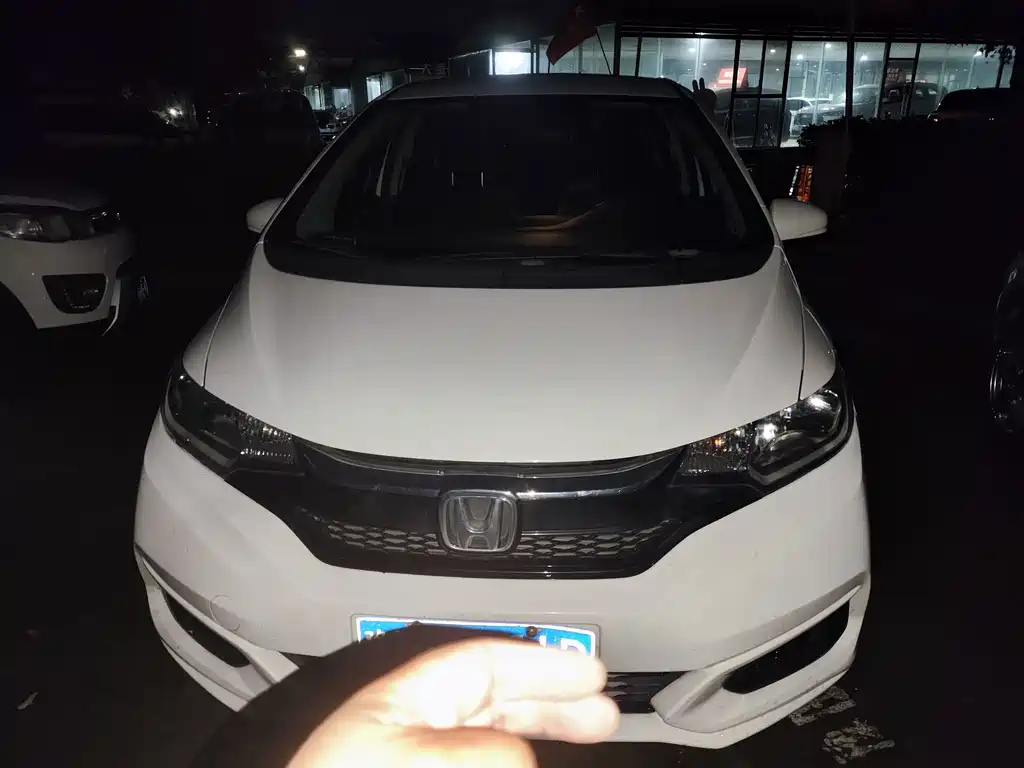 Honda Fit — миниатюра 4