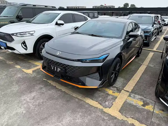 Changan UNI-V