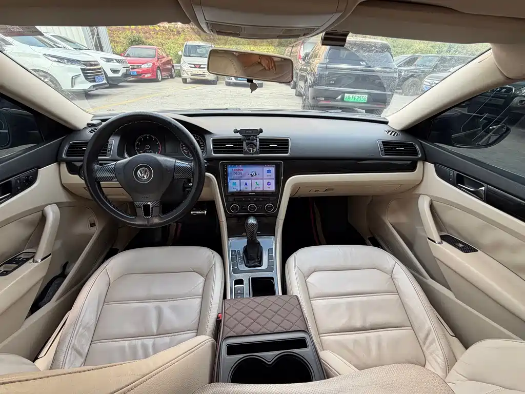 Volkswagen Passat — миниатюра 6