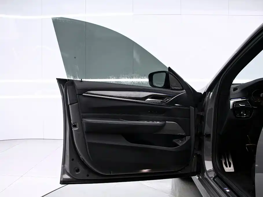 BMW 6 Series GT — миниатюра 13