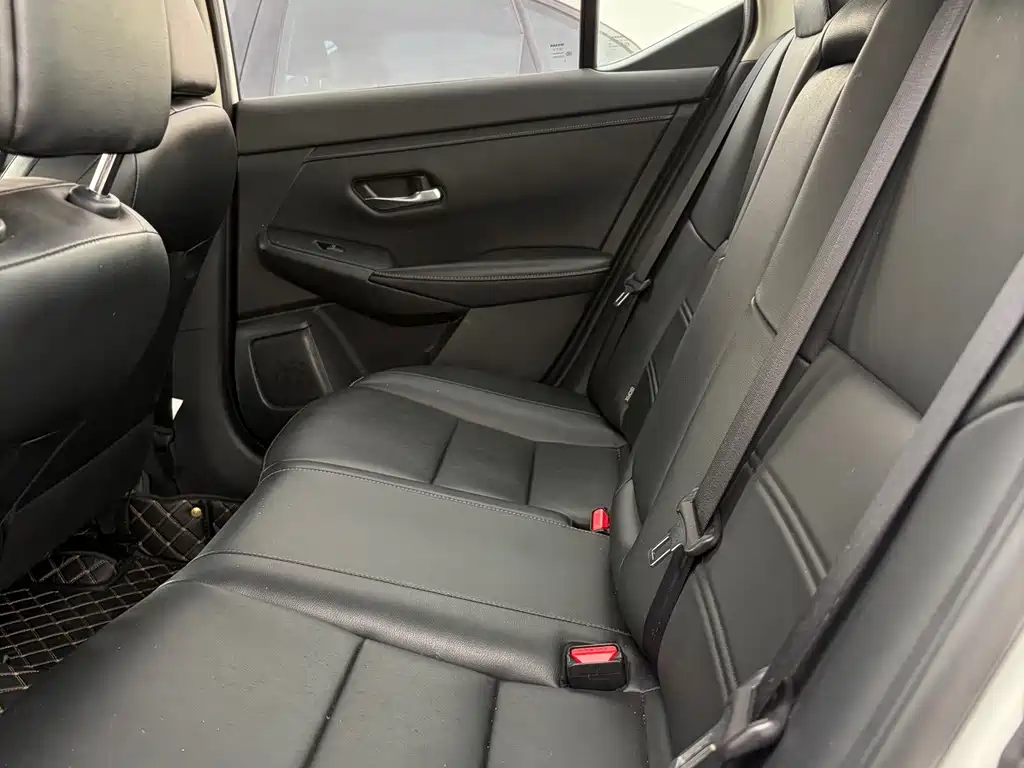 Nissan Sylphy — миниатюра 16