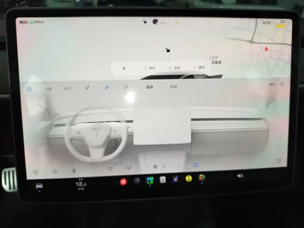 Tesla Model 3 — миниатюра 13
