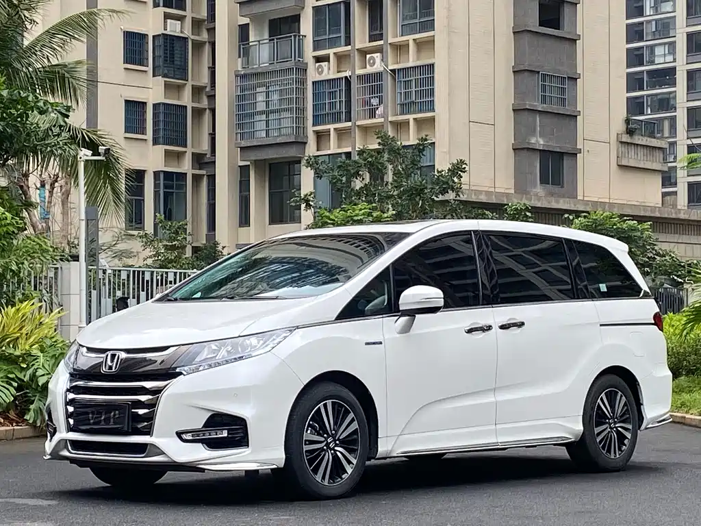 Honda Odyssey - фото 11