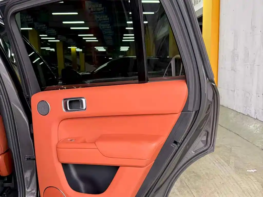 Li Auto Li L8 — миниатюра 30