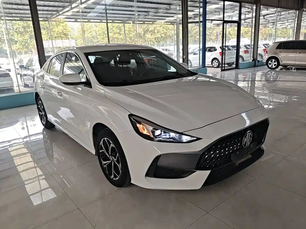 MG MG5 — миниатюра 4