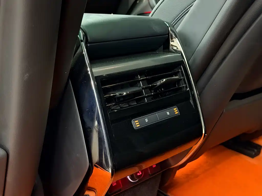 Land Rover Sport — миниатюра 14