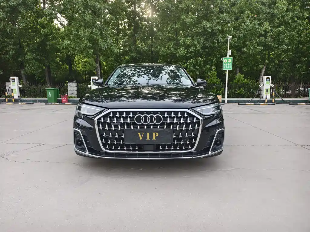 Audi A8 2024 A8L 50 TFSI quattro