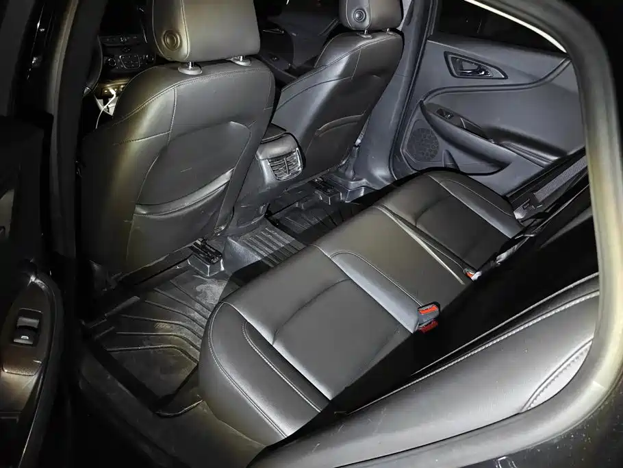 Chevrolet Malibu XL — миниатюра 11