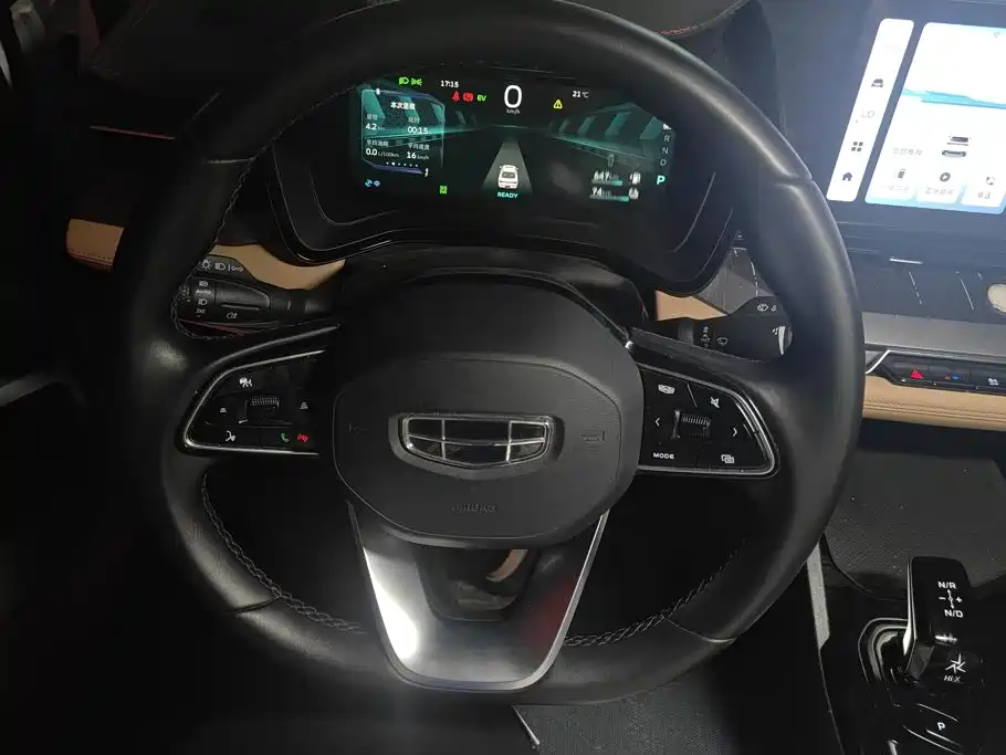 Geely L HiP — миниатюра 15