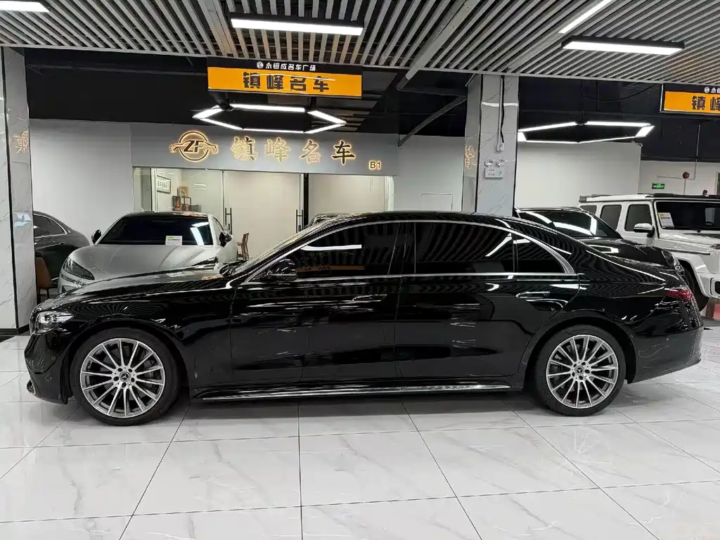 Mercedes-Benz S-Class — миниатюра 3