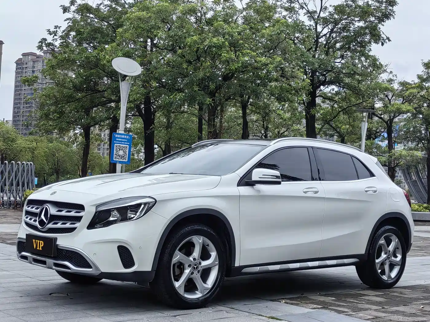 Mercedes-Benz GLA