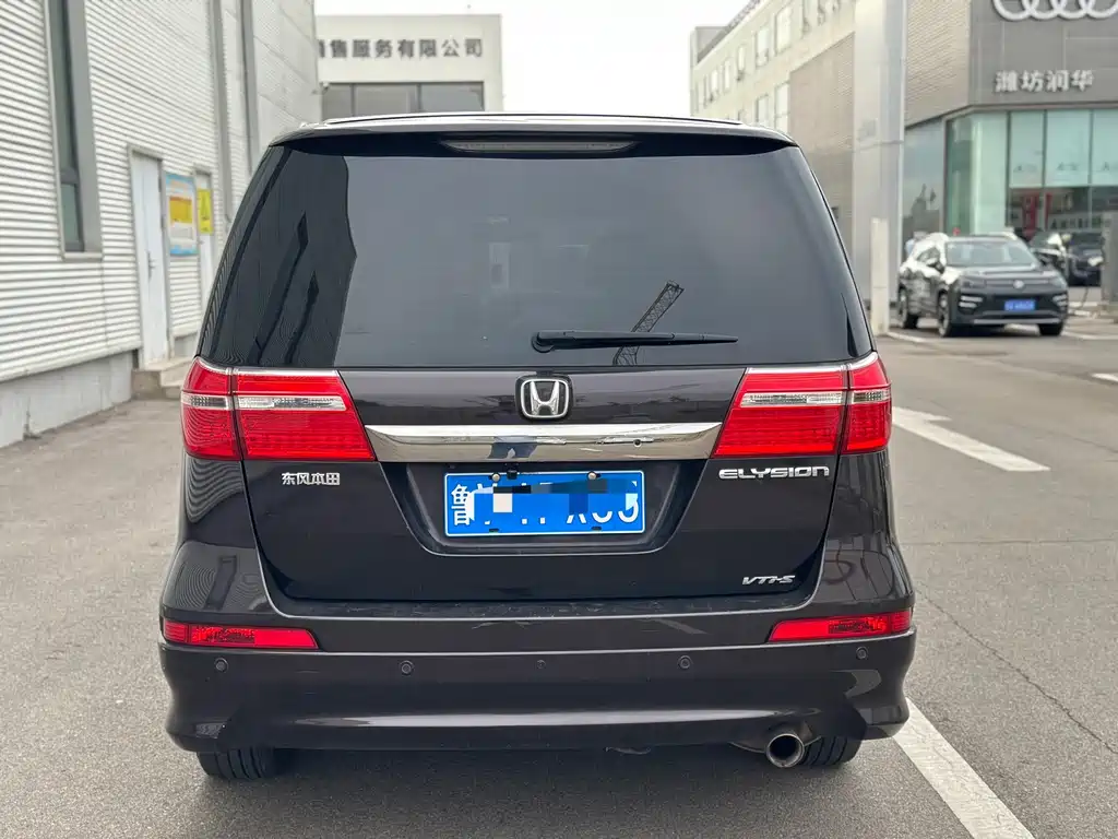 Honda Elysion — миниатюра 13