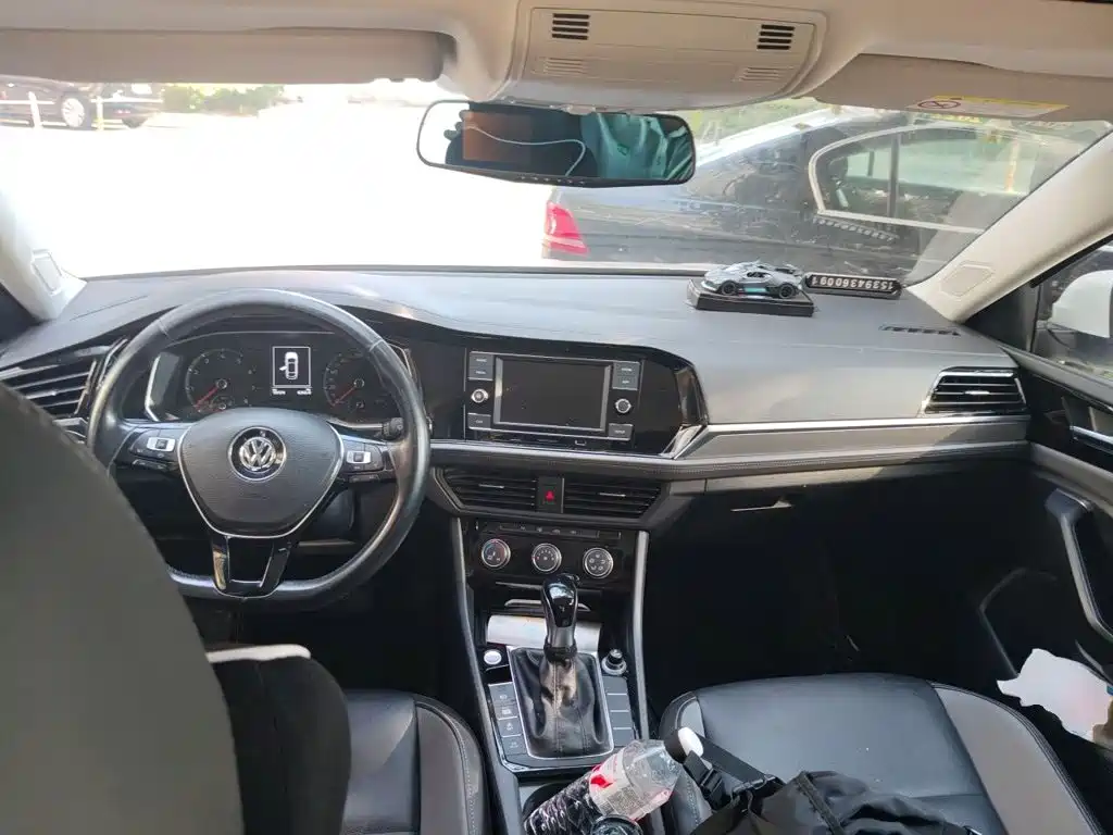 Volkswagen Sagitar — миниатюра 5