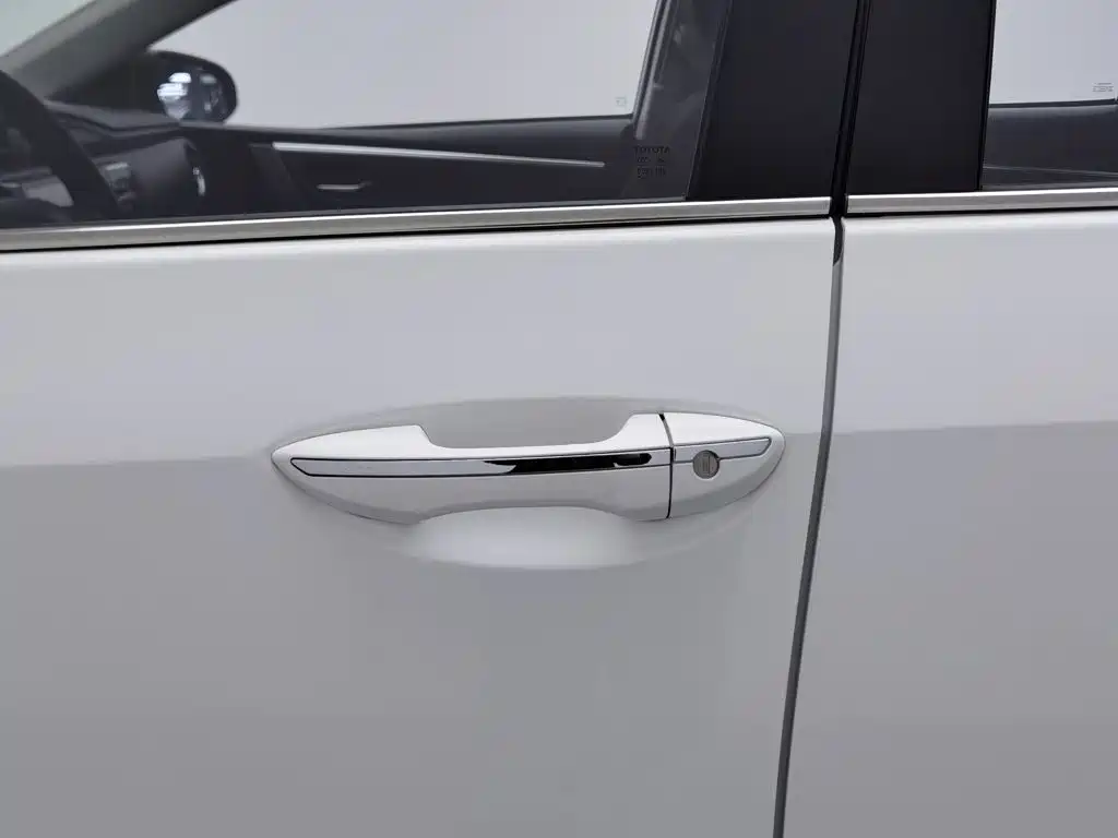 Toyota Corolla — миниатюра 18