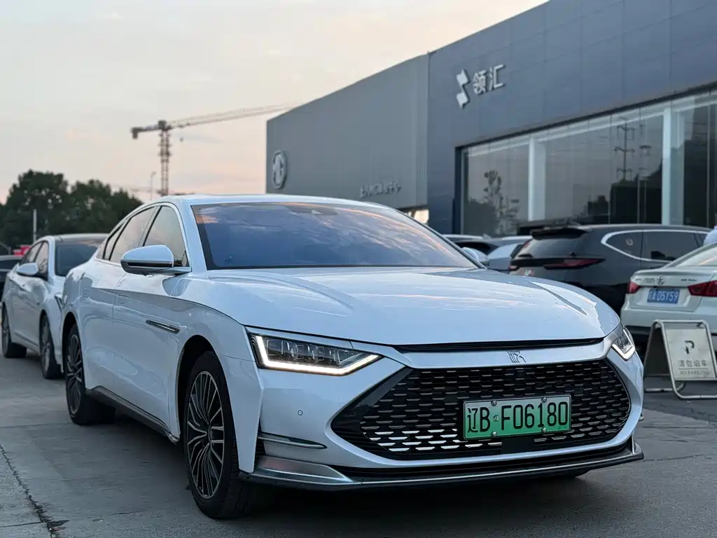BYD Han — миниатюра 3