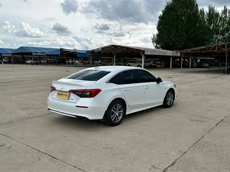Honda Civic 2022 180TURBO CVT