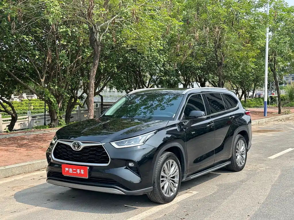 Toyota Highlander 2024